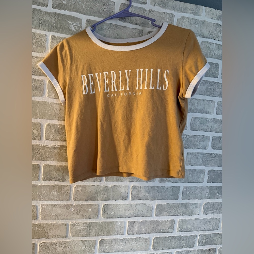 Beverly Hills Hollister Yellow Graphic Tee
